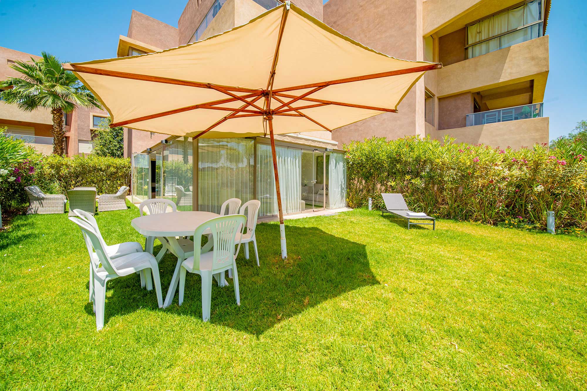 Fantastic Apartment – Garden – View Onto the Golf – 3 Bedrooms